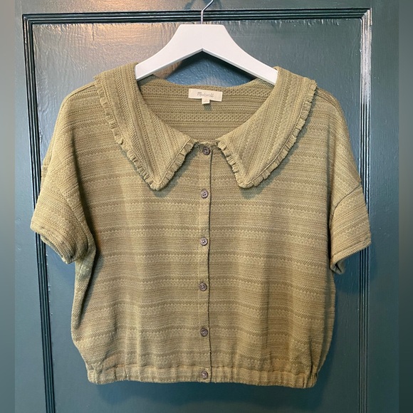 Madewell Tops - Madewell peter pan collar green button shirt